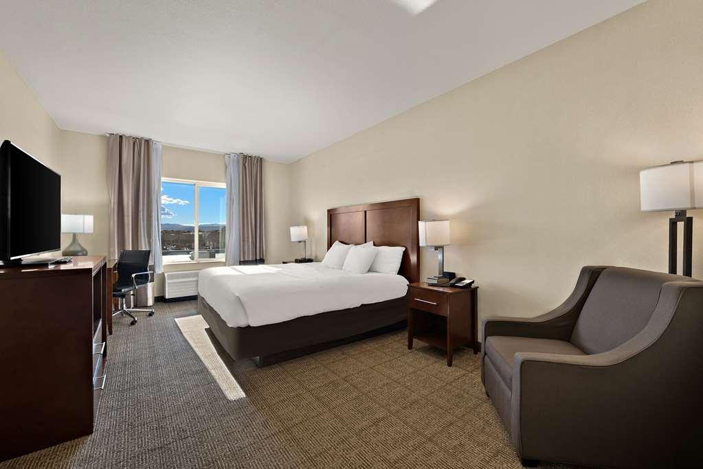 Comfort Inn & Suites Airport Convention Center Reno Værelse billede
